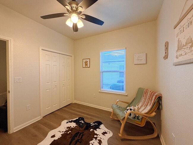 Building Photo - 638 Marbauch Ave