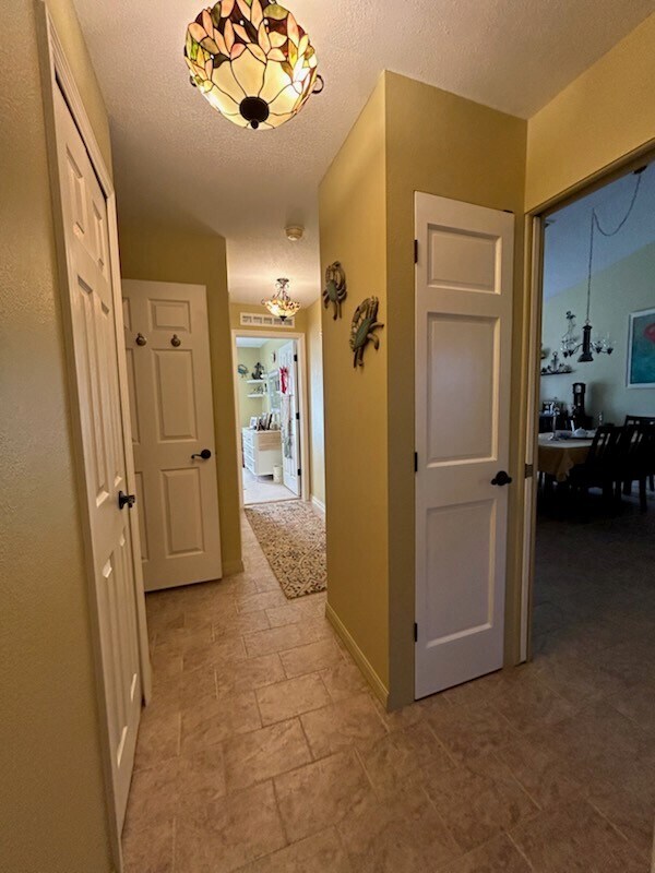 Building Photo - 112 Red Mill Dr