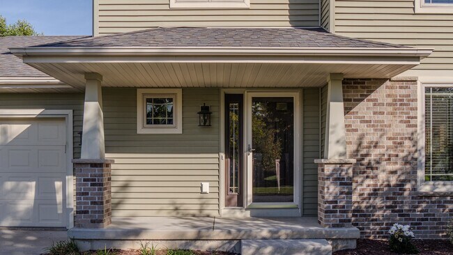 Building Photo - 5224 Nannyberry Dr