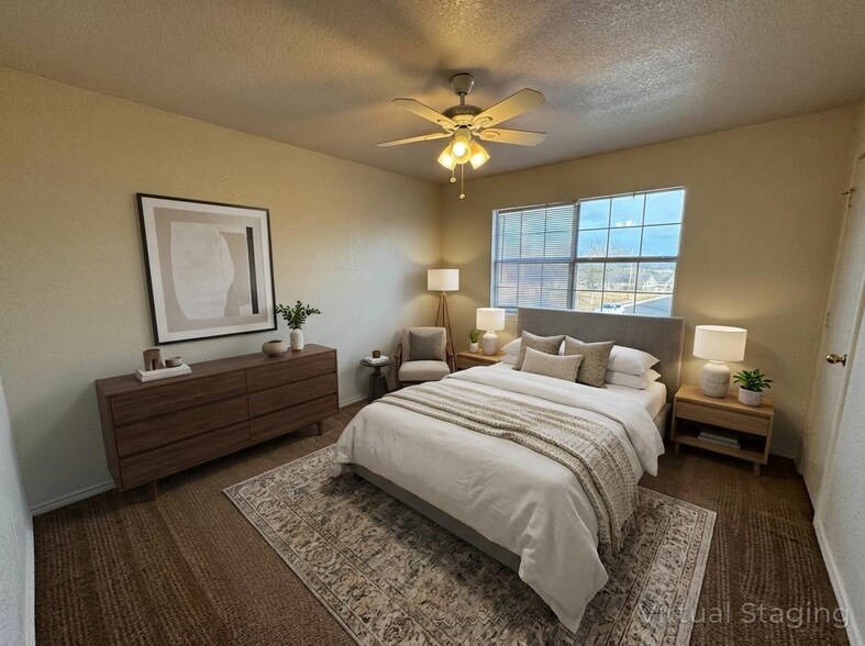 Building Photo - 1602 Aztec Trce