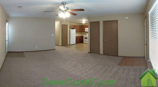 Building Photo - 1000 Fall Meadow Ln