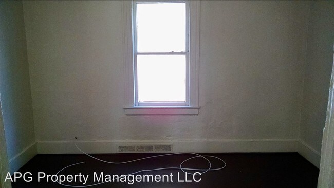 Building Photo - 30 Watkin Terrace