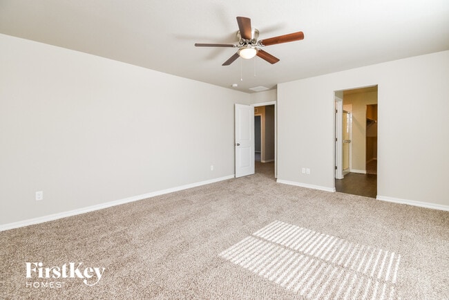 Building Photo - 7245 Boreal Dr