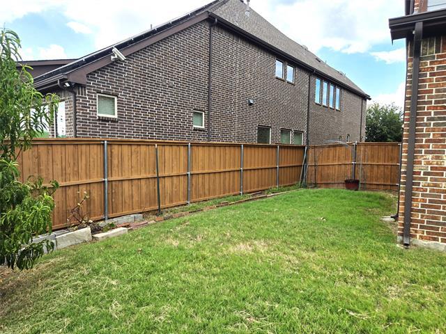 Building Photo - 941 Saratoga Way