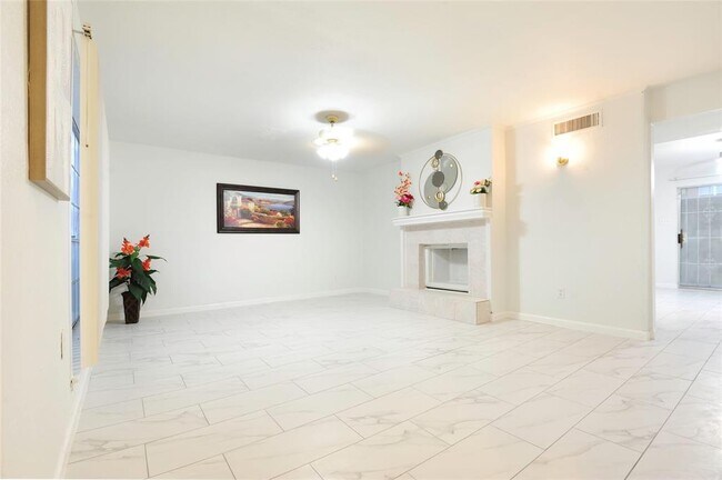 Building Photo - 4164 Belle Park Dr