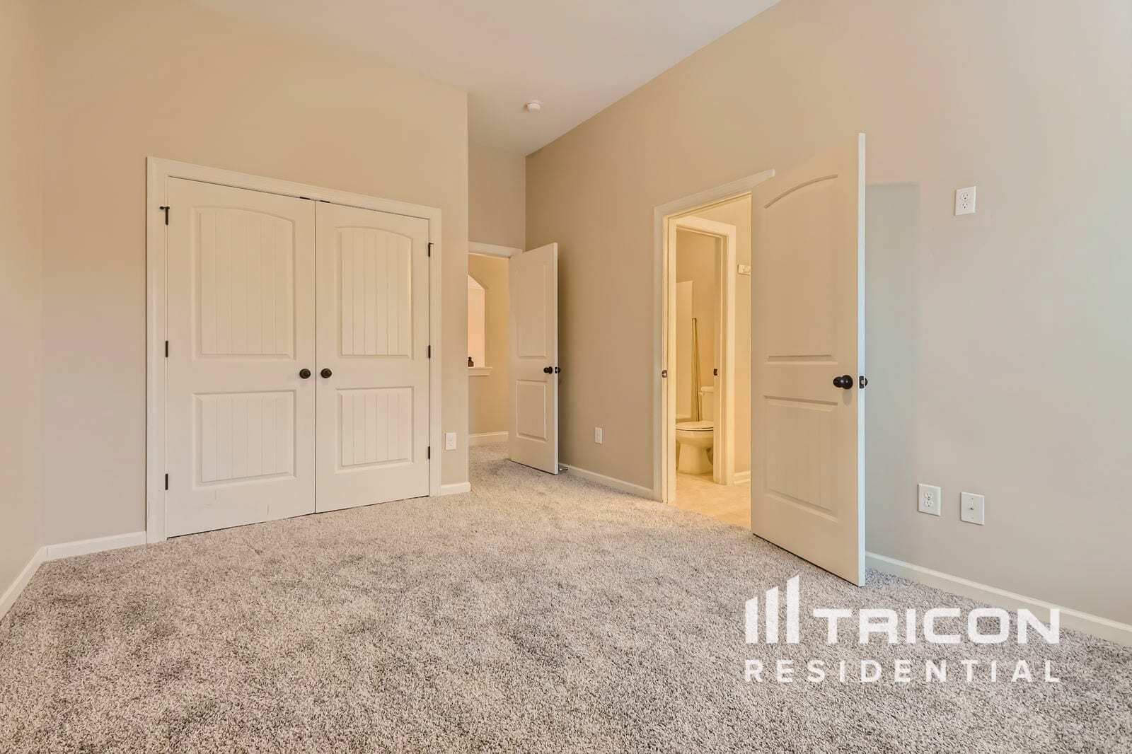 Building Photo - 216 Fannin Ln