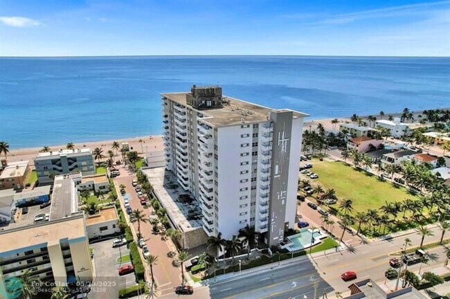 Building Photo - 3111 N Ocean Dr