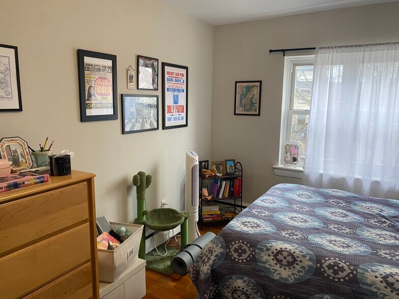 Building Photo - 63 Selkirk Rd