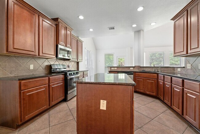 Building Photo - 20936 Prestwick Dr