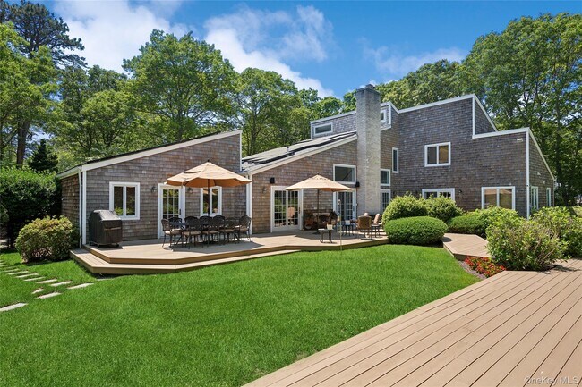 Building Photo - 8 Indian Pipe Dr