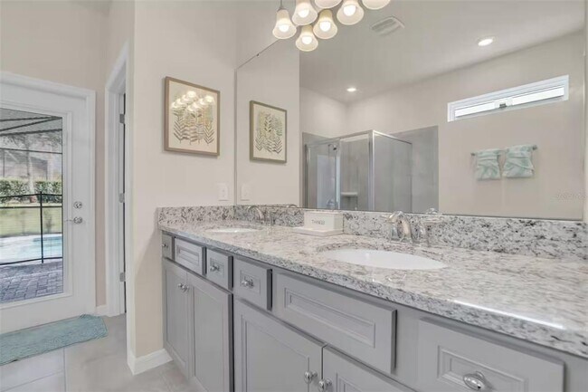 Building Photo - 7267 Oakmoss Loop