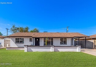 Building Photo - 1238 E Vine Ave