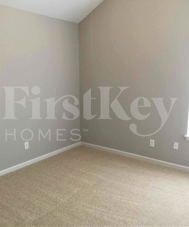 Building Photo - 4200 Reserve Hill Crossing