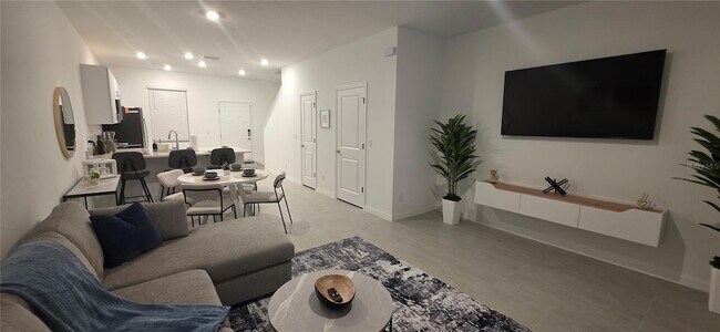 Building Photo - 16527 San Nicola Pl