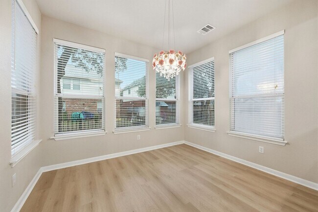 Building Photo - Gated Round Rock Ranch Lease | 3 Bed + Flex Space | 2,376 SF in The Enclave