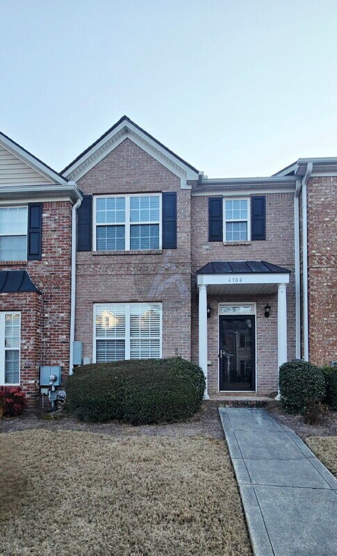 Building Photo - 4704 Liberty Square Dr