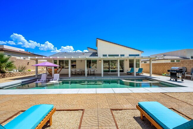 Primary Photo - 12613 Sylvanus Dr