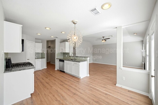 Building Photo - 14631 Hazy Ridge Ln