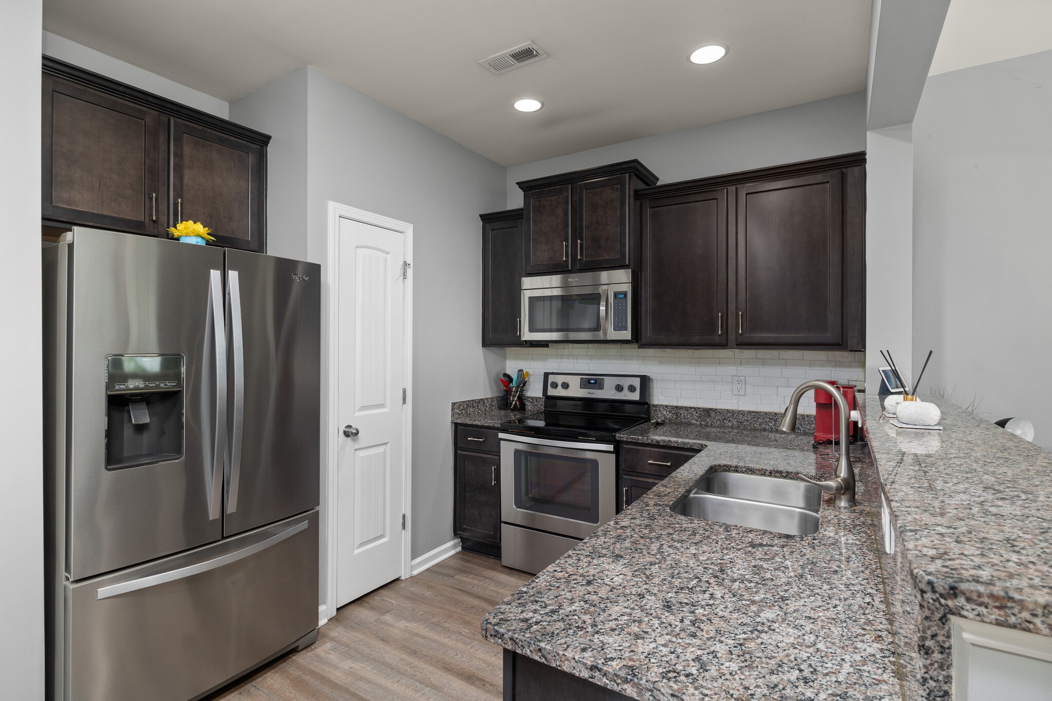 Building Photo - 4203 Virginia Colony Dr