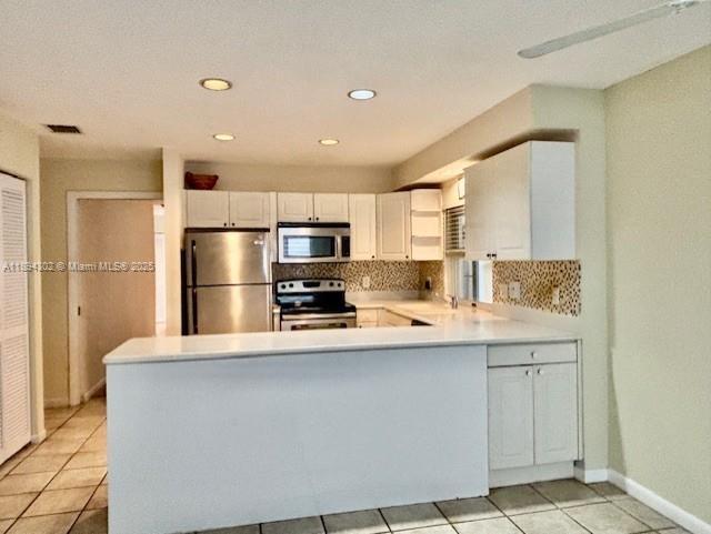 Building Photo - 14911 SW 140th Ct