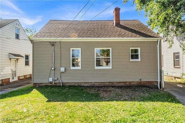 Building Photo - 12903 Rockside Rd