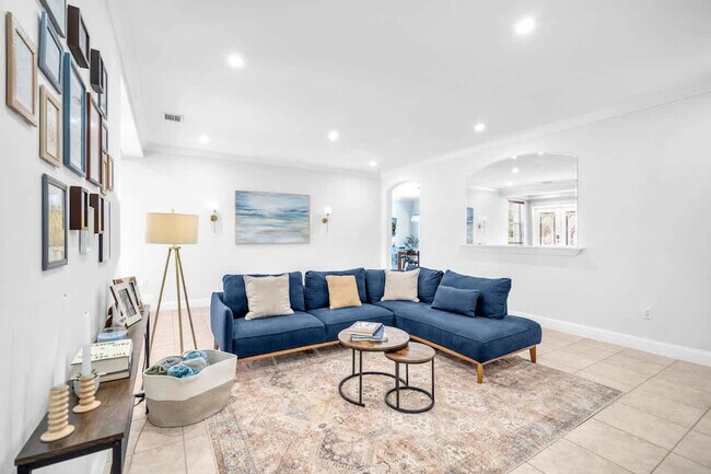 Building Photo - 15963 SW 97th Terrace