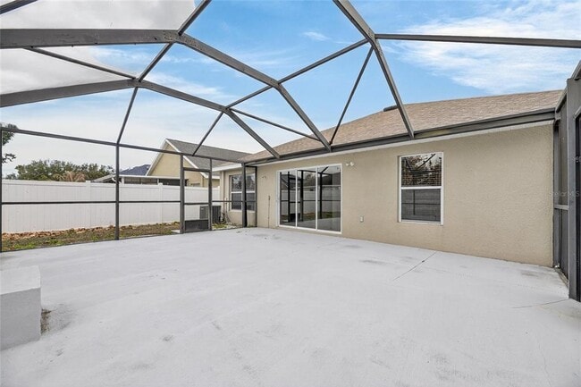 Building Photo - 9613 Cypress Harbor Dr