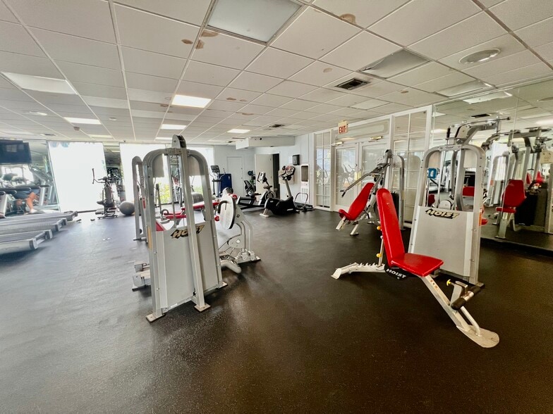 Gym - 9371 Fontainebleau Blvd