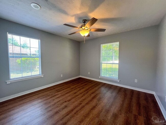 Building Photo - 7342 Wymart Rd