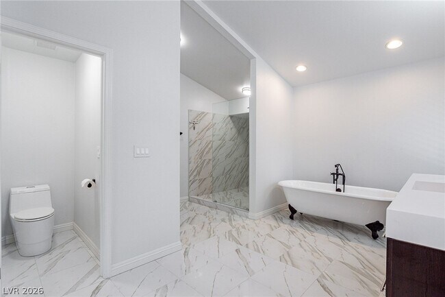 Building Photo - 2384 Denair Way