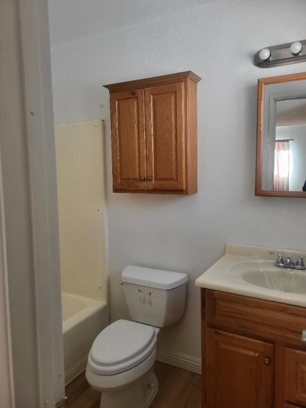 Building Photo - 22858 Lupin Ln