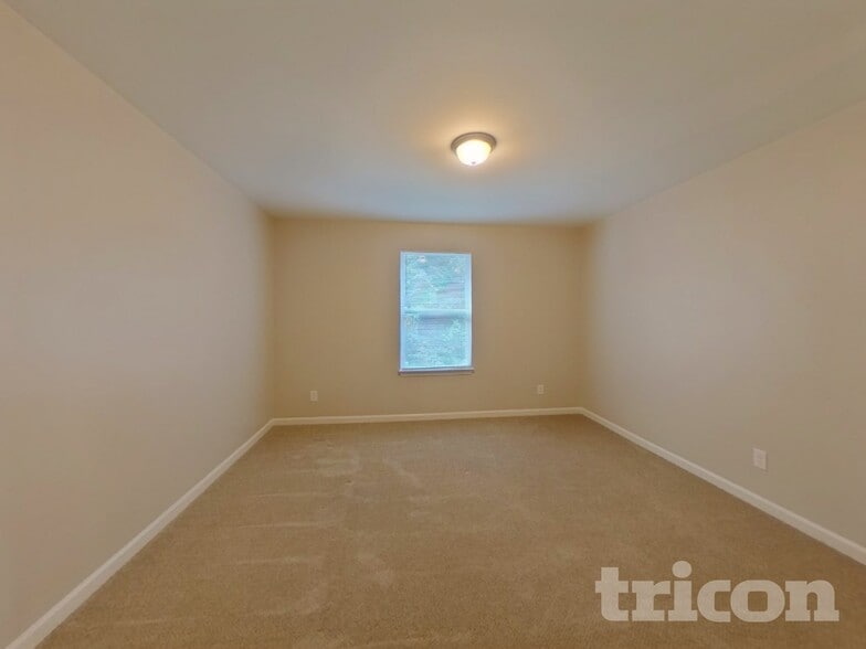 Building Photo - 515 Rook Rd