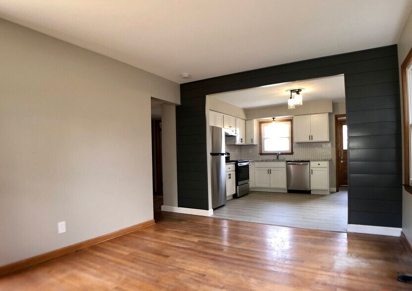 Building Photo - 3806 N 98th St