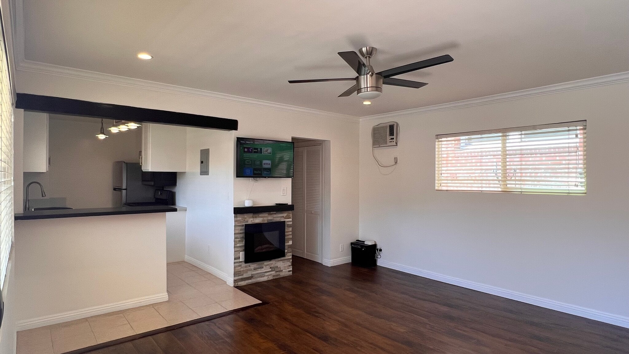 Building Photo - Newly Renovated - The Copa Apartments