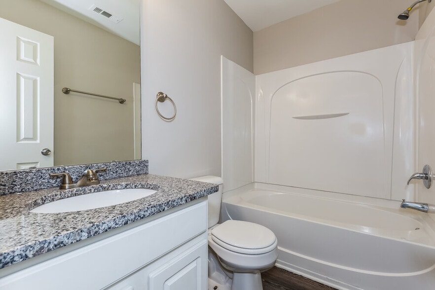 Building Photo - 3034 Robin Terry Ct