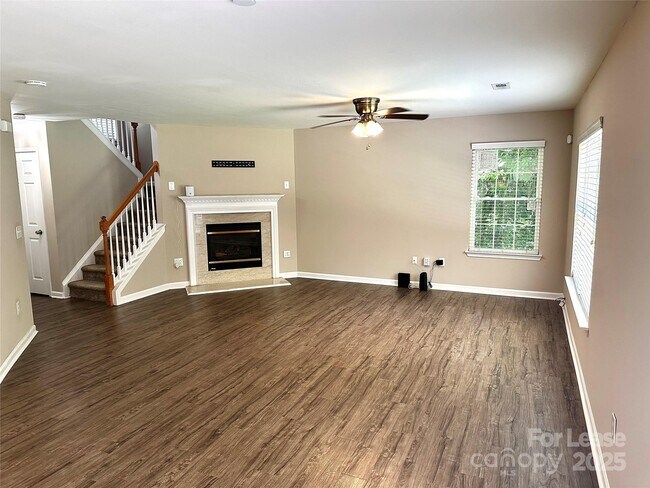 Building Photo - 8708 Laurel Run Dr