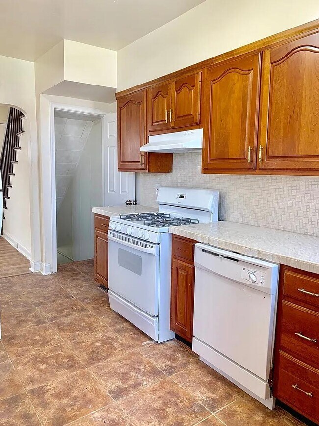 Building Photo - 3542 Lyndale Ave