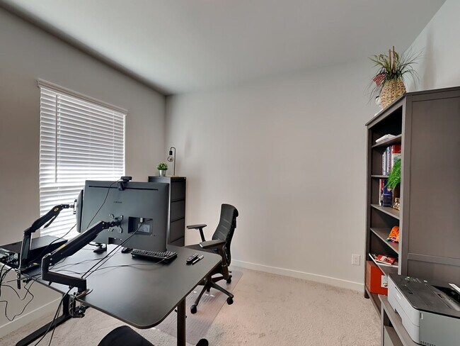 Building Photo - LIKE NEW HOME BUILT IN 2024 IN HIGHLY SOUGHT AFTER MADERO ADDITION IN HASLET