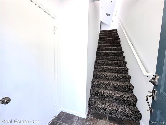 Building Photo - 7211 Addington Dr