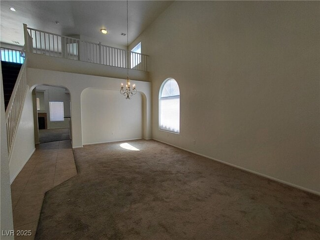 Building Photo - 452 Crocus Hill St