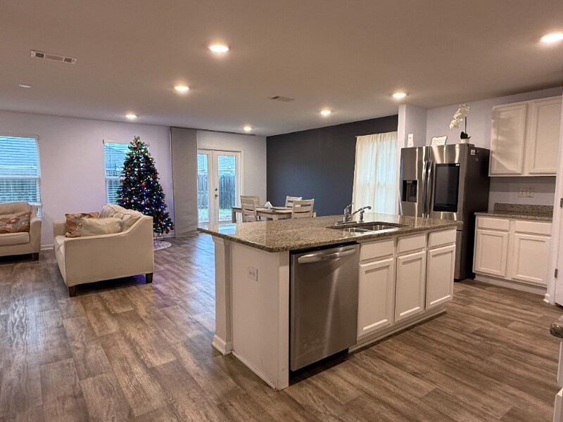 Building Photo - 831 Moorhen Wy