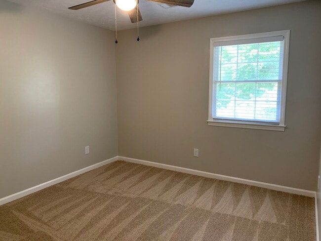 Building Photo - 5234 Wexford Ln
