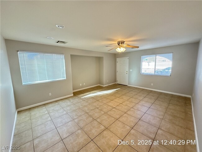 Building Photo - 75 Aldarra Canyon Ave