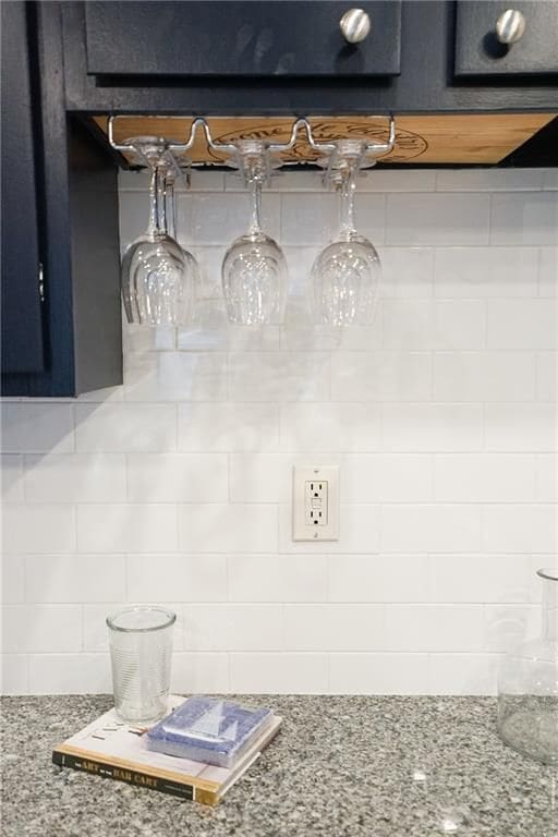 Building Photo - 603 Thames St