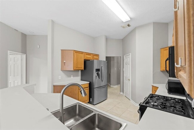 Building Photo - 2106 Ruffian Ln