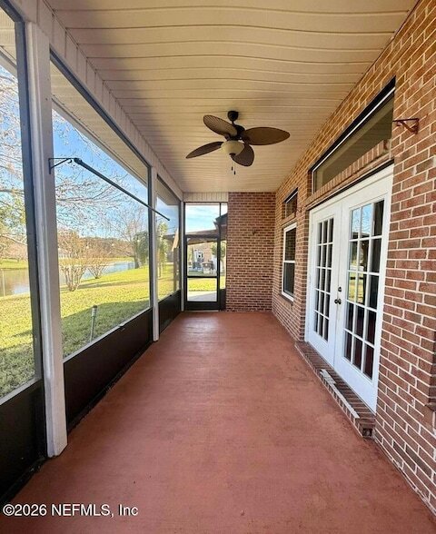 Building Photo - 6340 Lake Plantation Dr