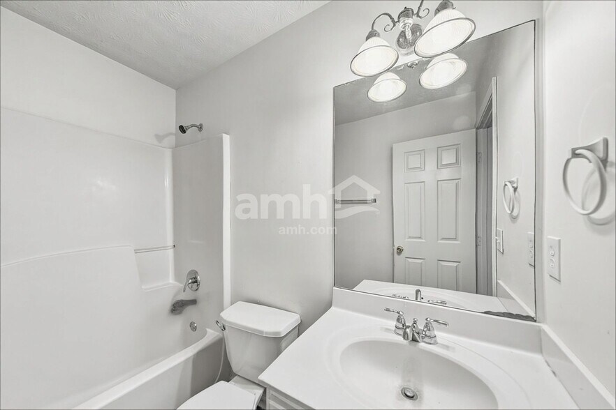 Building Photo - 3567 Butler Springs Ter NW