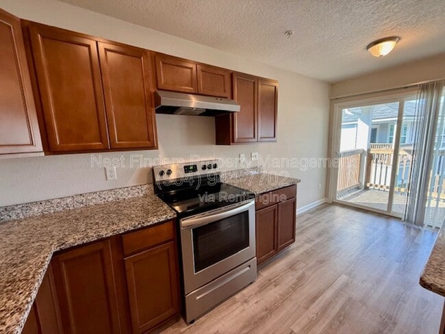 Building Photo - 9121 Western Way