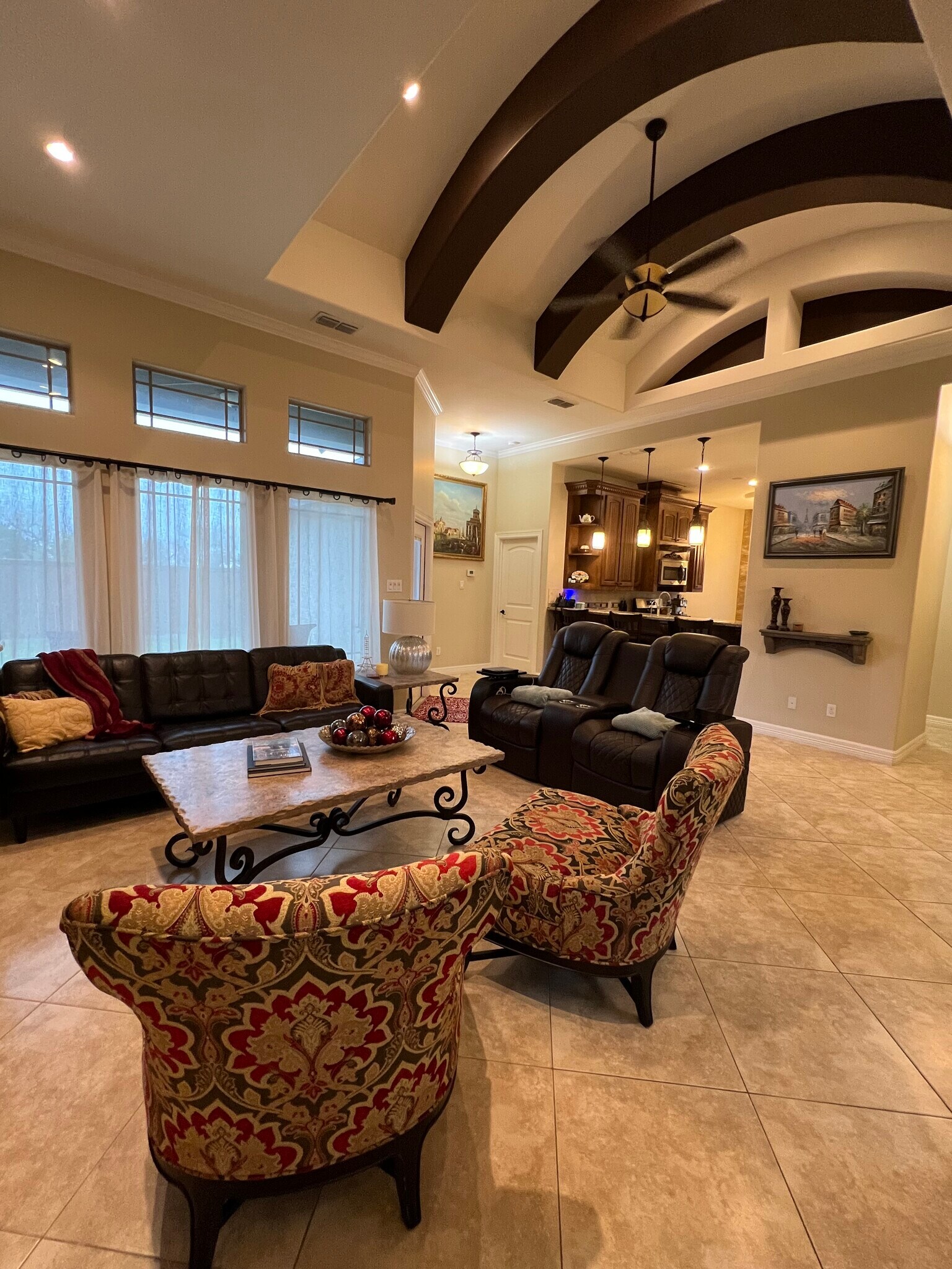 Building Photo - 2100 Rice Ave