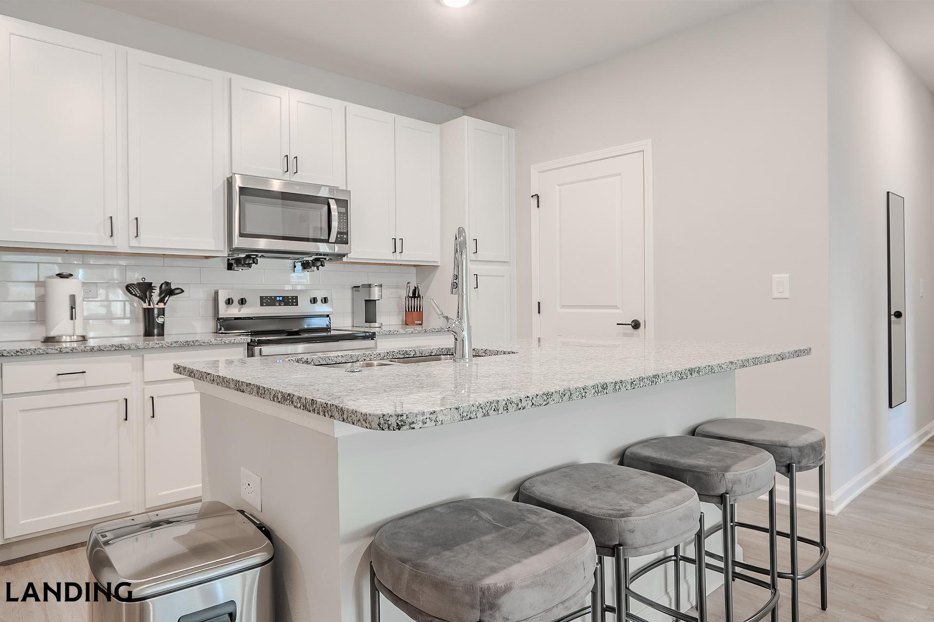 Building Photo - 1650 Harris Hill Rd